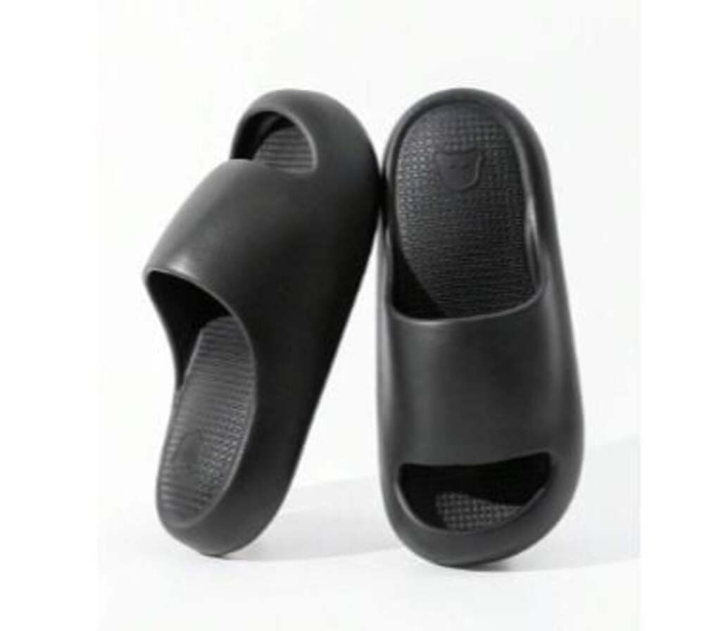 Arch support thick sole to improve pelvic anteversion Size 6.5. Black